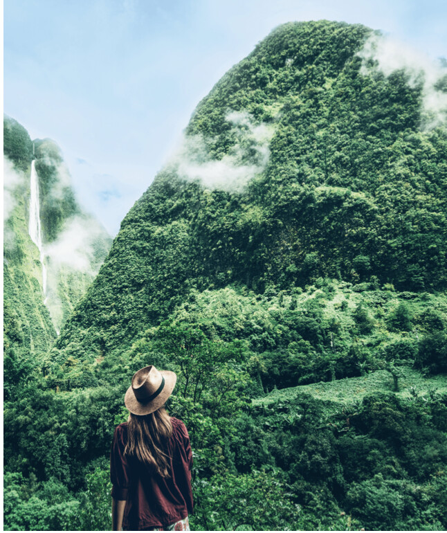 "Pour un tourisme durable et raisonné"... "Pour un tourisme durable et raisonné"...