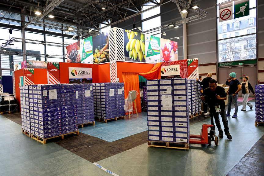 On livre... On livre...