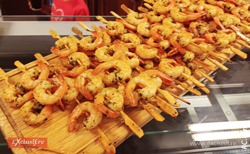 Julien Leveneur, champion de France de dessert, a ouvert sa pâtisserie à Saint-Pierre Julien Leveneur, champion de France de dessert, a ouvert sa pâtisserie à Saint-Pierre