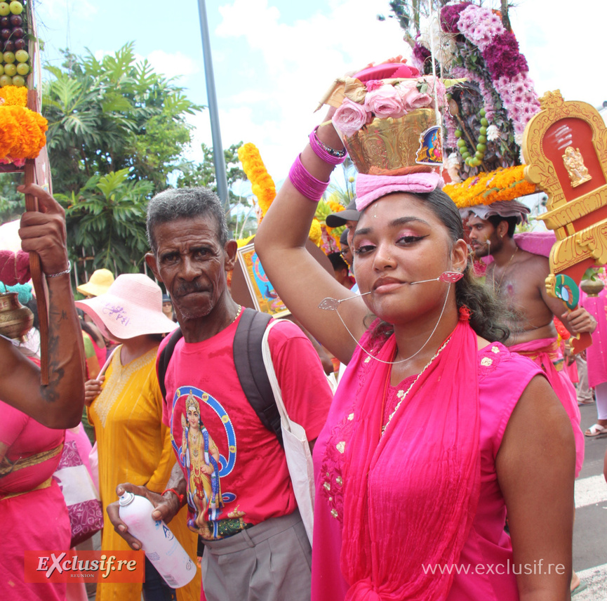 Cavadee 2025 à Saint-André: retour en images sur une célébration cultuelle