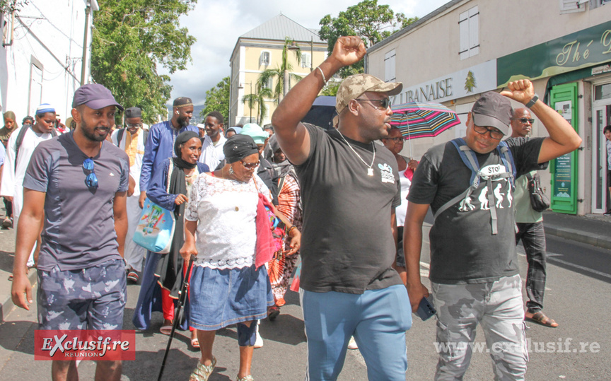 Marche blanche contre la profanation de la Vierge Marie: photos