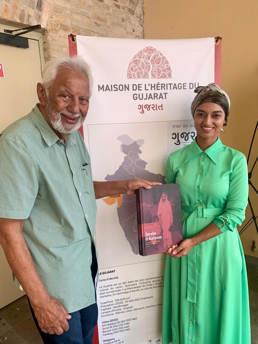 Ismaël Daoudjee, auteur de plusieurs ouvrages, et Sahara Cassim Ismaël Daoudjee, auteur de plusieurs ouvrages, et Sahara Cassim