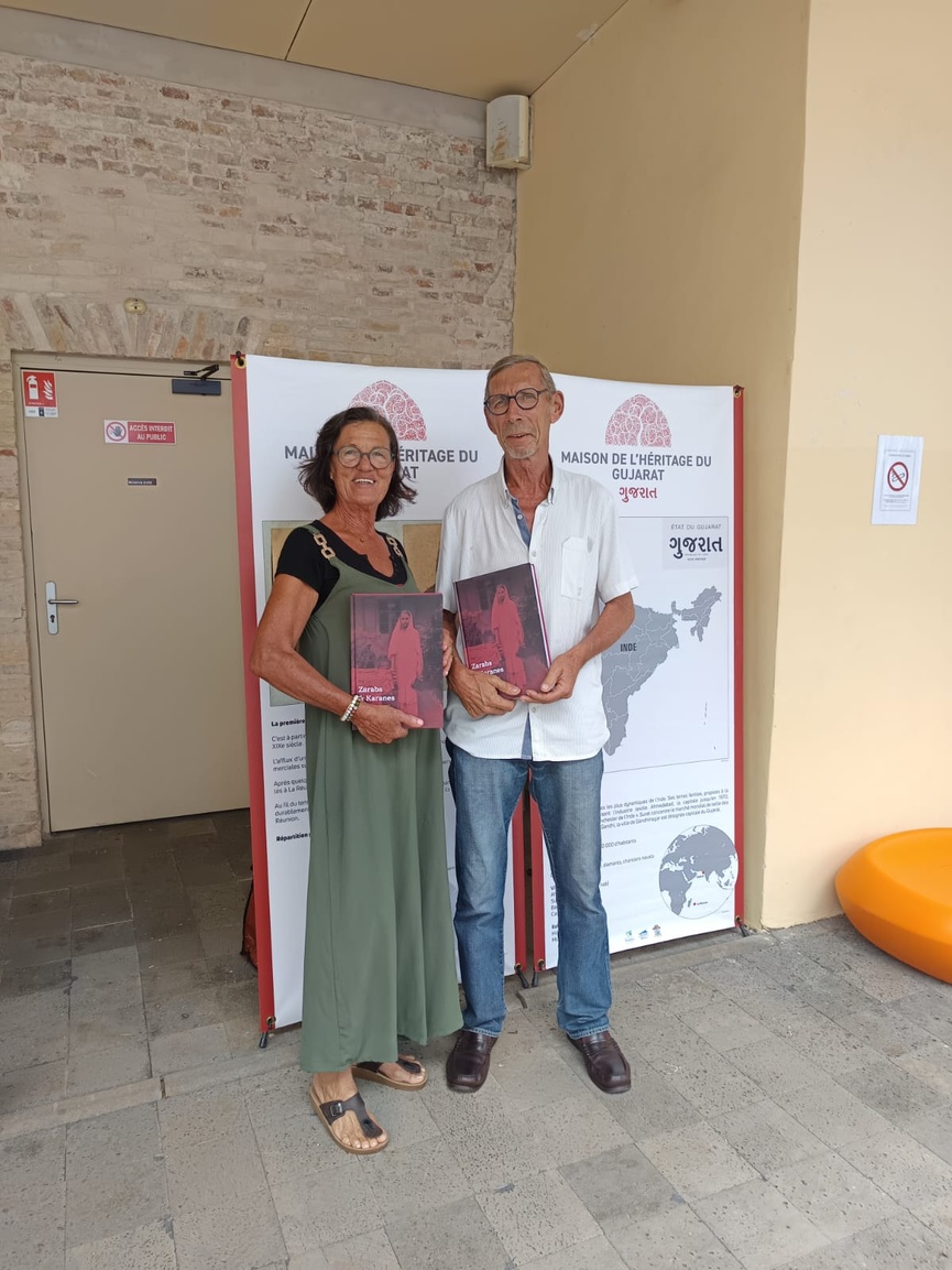 "Zarabs et Karanes": un livre sur le peuplement gujarati de La Réunion 