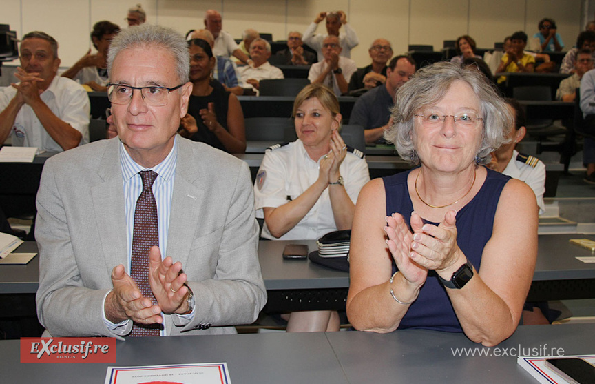 Rostane Mehdi et Véronique Denizot, invités de cette assemblée Rostane Mehdi et Véronique Denizot, invités de cette assemblée