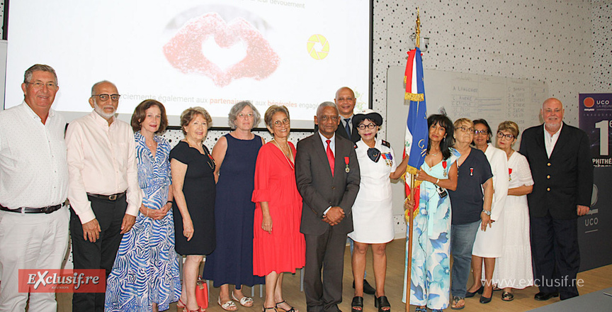 Une première photo de famille Une première photo de famille