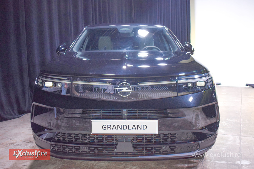 Opel Grandland: nouvelle signature, nouvelles technologies
