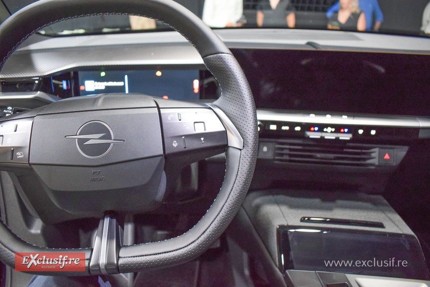 Opel Grandland: nouvelle signature, nouvelles technologies