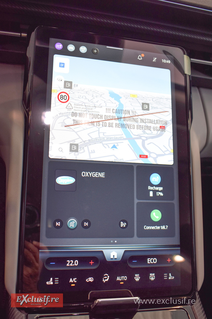 L'écran est coulissant... L'écran est coulissant...