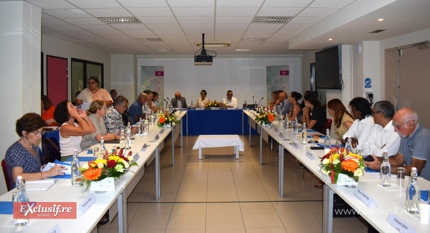 Première réunion du conseil d'administration du CRT