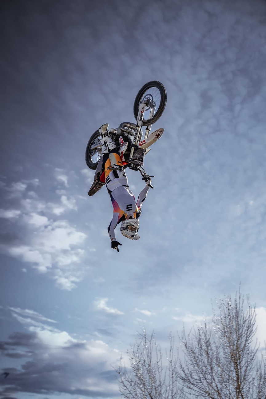 Paul Manesse, l'autre motard volant de ce Festival Motorshow Paul Manesse, l'autre motard volant de ce Festival Motorshow