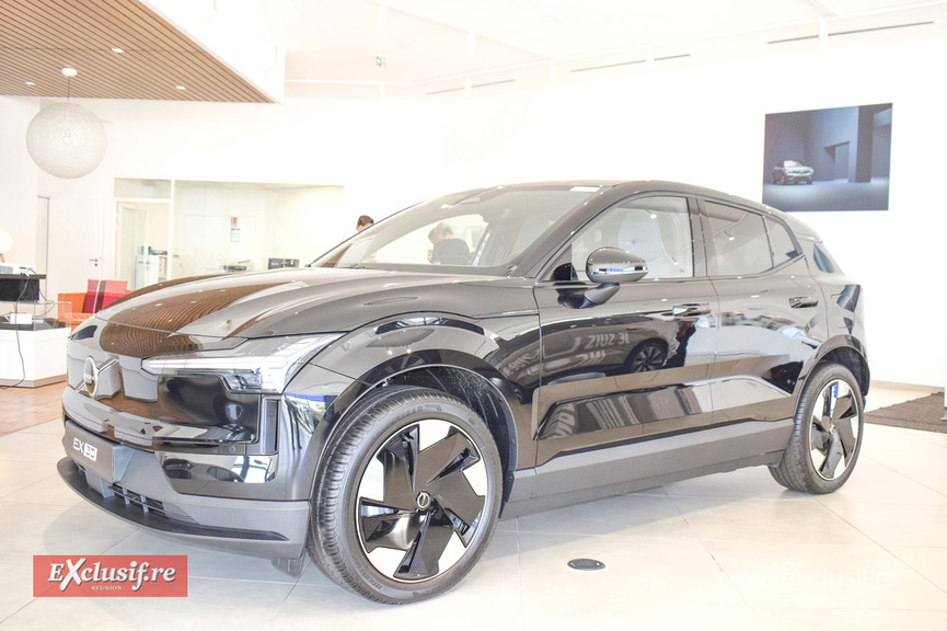 L'EX30, compact et séduisant L'EX30, compact et séduisant