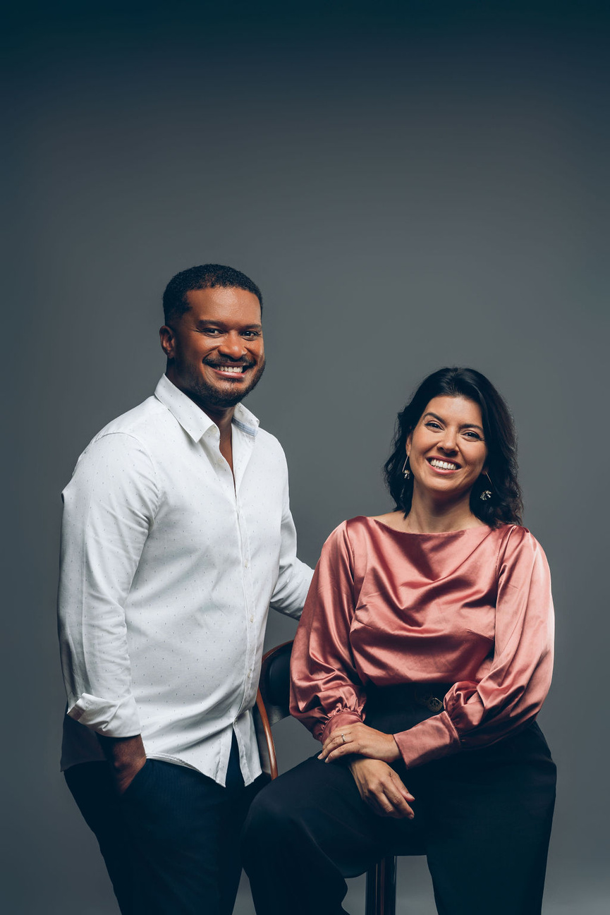 Alex Etende et Émilie Dennemont, organisateurs de la conférence Alex Etende et Émilie Dennemont, organisateurs de la conférence