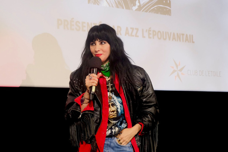 Aurélia Mengin, réalisatrice de "Scarlet Blue", à juste titre très fière de ce Prix du Jury