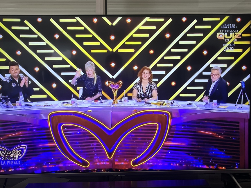 Le jury 2025 de Mask Singer: Kev Adams, Chantal Ladesou, Elodie Poux, et Laurent Ruquier Le jury 2025 de Mask Singer: Kev Adams, Chantal Ladesou, Elodie Poux, et Laurent Ruquier