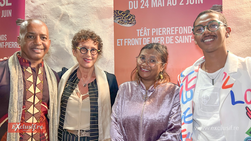 Avec des invités de la soirée