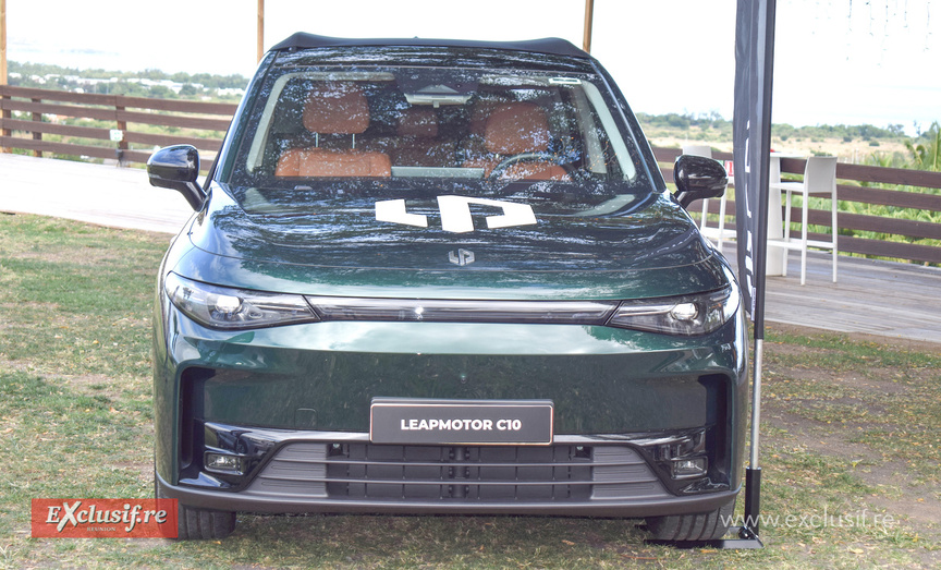 Le C10 un grand SUV développant 218 ch Le C10 un grand SUV développant 218 ch