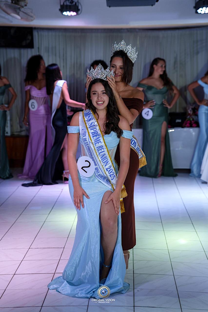 Couronnée Miss Suprême Réunion 2025 Couronnée Miss Suprême Réunion 2025