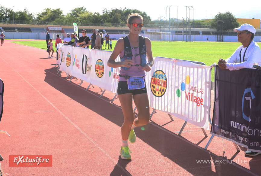 Victoria Devouge enlève son 1er itre de championne de La Réunion de marathon Victoria Devouge enlève son 1er itre de championne de La Réunion de marathon