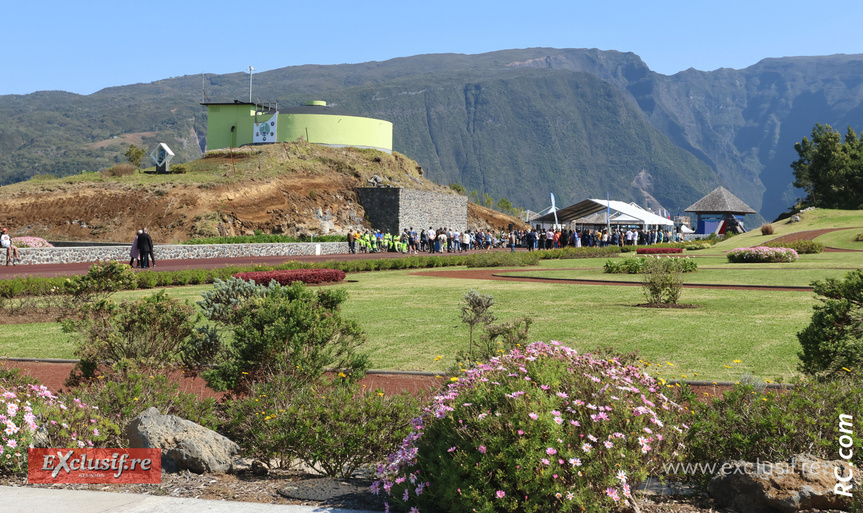 Particulièrement fleuri, le site de Bois Court est très fréquenté par les touristes Particulièrement fleuri, le site de Bois Court est très fréquenté par les touristes