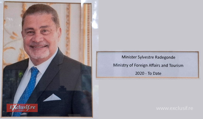 Sylvestre Radegonde, Ministre du Tourisme aux Seychelles n'a pu assister à l'évènement, pris par d'autres engagements Sylvestre Radegonde, Ministre du Tourisme aux Seychelles n'a pu assister à l'évènement, pris par d'autres engagements