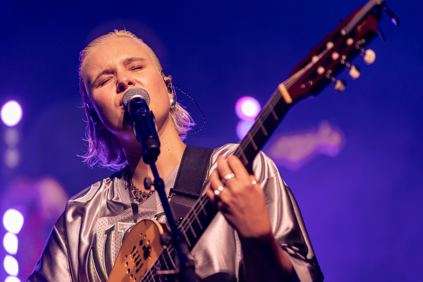 Francofolies de La Réunion 2025: Emma Peters à Lespas Francofolies de La Réunion 2025: Emma Peters à Lespas