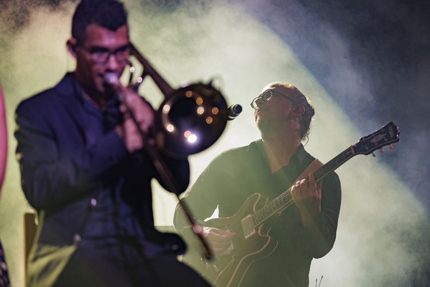 Francofolies de La Réunion 2025: Emma Peters et Tine Poppy au Téat Plein Air Francofolies de La Réunion 2025: Emma Peters et Tine Poppy au Téat Plein Air