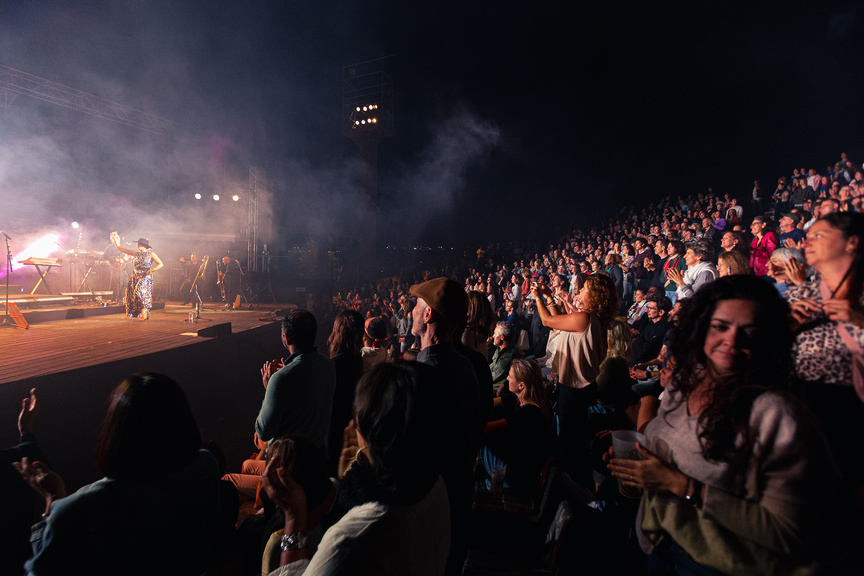 Francofolies de La Réunion 2025: Emma Peters et Tine Poppy au Téat Plein Air Francofolies de La Réunion 2025: Emma Peters et Tine Poppy au Téat Plein Air