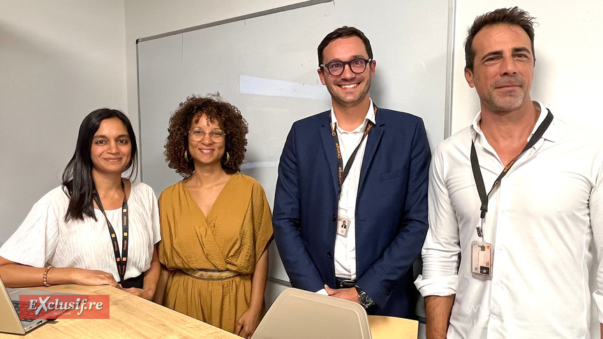 Chamila Ingar, responsable du Département Date & IA., Géraldine Drula, déléguée régionale Orange Réunion Mayotte, directrice Communication et RSE, Simon Chiarisoli, et Eméric Bigot, chargé de communication