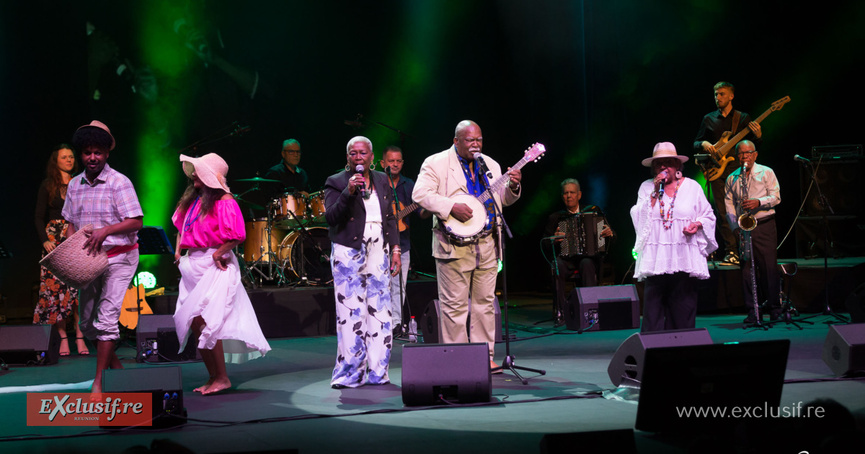Hommage à Jules Arlanda au Téat Champ Fleuri avec une pléiade d'artistes: photos Hommage à Jules Arlanda au Téat Champ Fleuri avec une pléiade d'artistes: photos