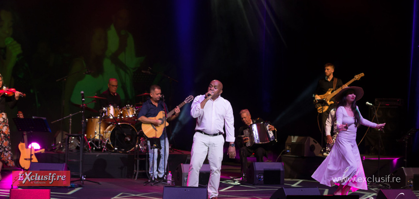 Hommage à Jules Arlanda au Téat Champ Fleuri avec une pléiade d'artistes: photos Hommage à Jules Arlanda au Téat Champ Fleuri avec une pléiade d'artistes: photos