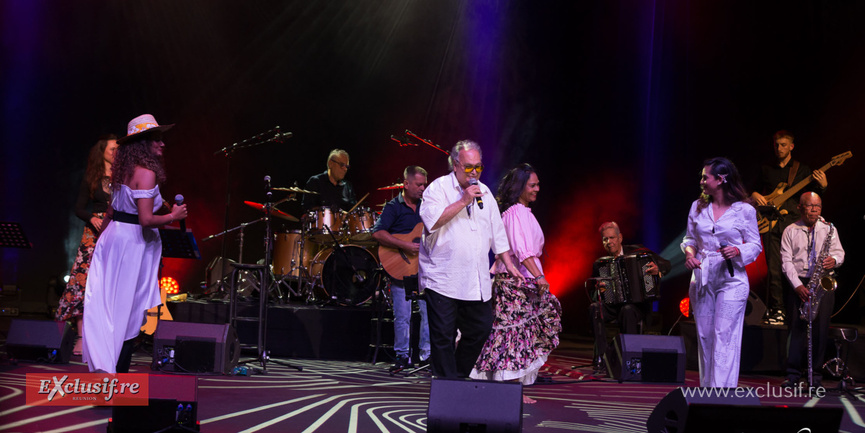 Hommage à Jules Arlanda au Téat Champ Fleuri avec une pléiade d'artistes: photos Hommage à Jules Arlanda au Téat Champ Fleuri avec une pléiade d'artistes: photos