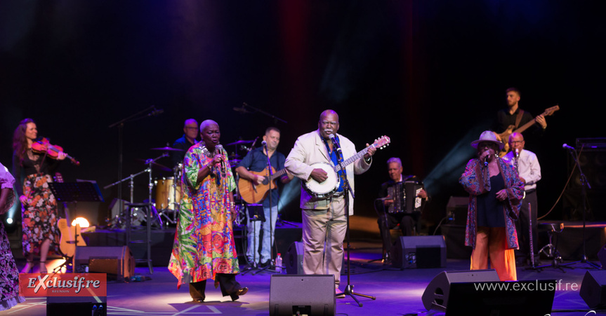 Hommage à Jules Arlanda au Téat Champ Fleuri avec une pléiade d'artistes: photos Hommage à Jules Arlanda au Téat Champ Fleuri avec une pléiade d'artistes: photos