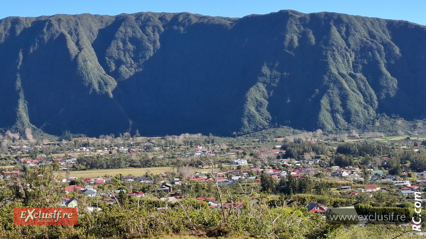 La Plaine des Palmistes dans un cadre de verdure La Plaine des Palmistes dans un cadre de verdure