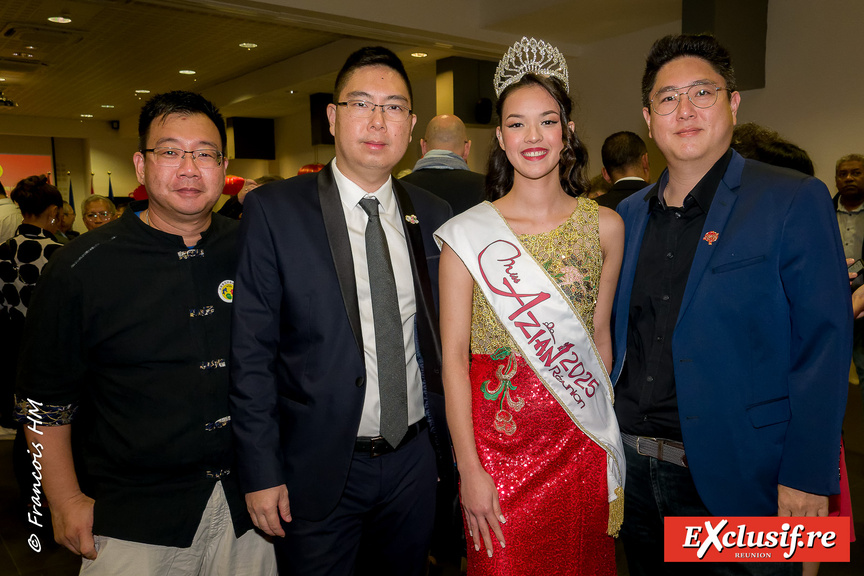Soirée du 76e Anniversaire de la Fondation de la République Populaire de Chine