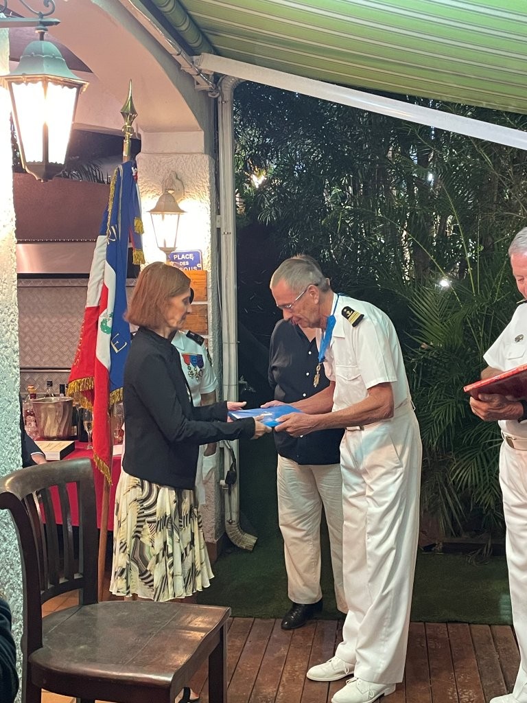 Ordre National du Mérite: Bernard Salva a reçu la croix de commandeur