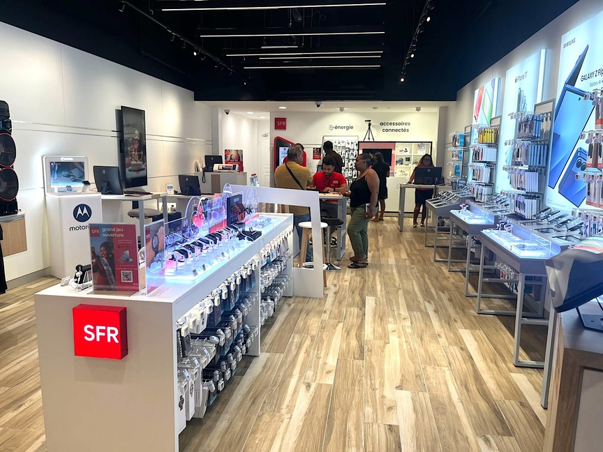 SFR Réunion: une boutique nouvelle génération au Cap Sacré Coeur
