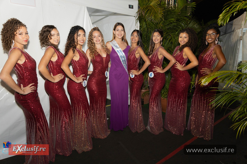 Hannah Macé avec les 8 candidates Hannah Macé avec les 8 candidates