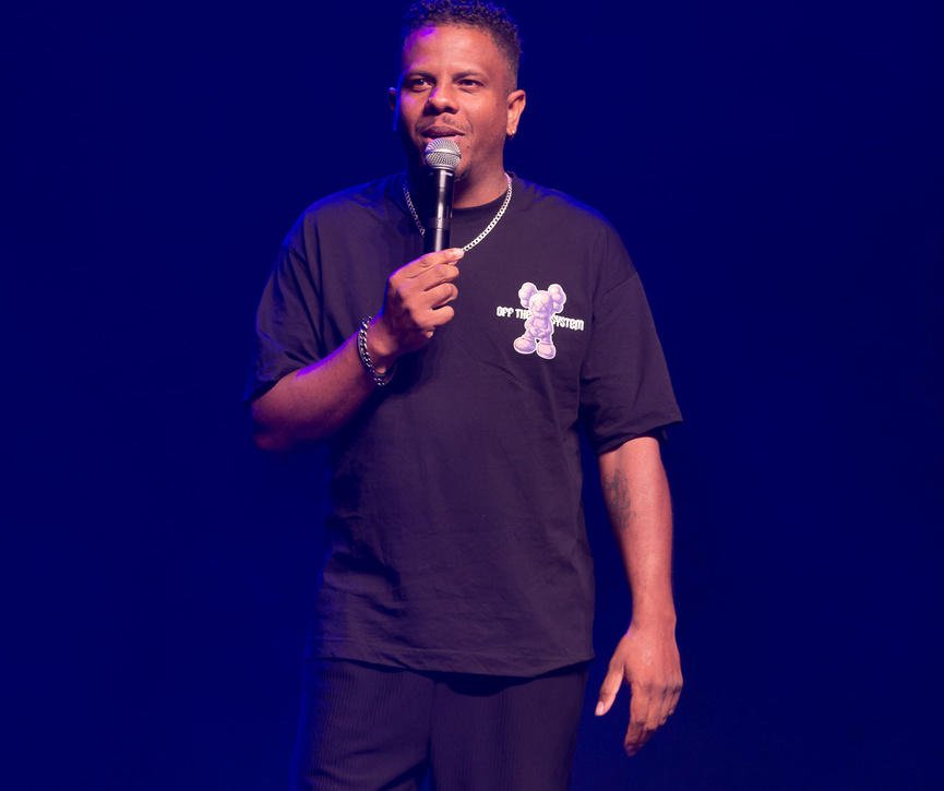 David Voinson, humoriste, en spectacle à Champ Fleuri: photos