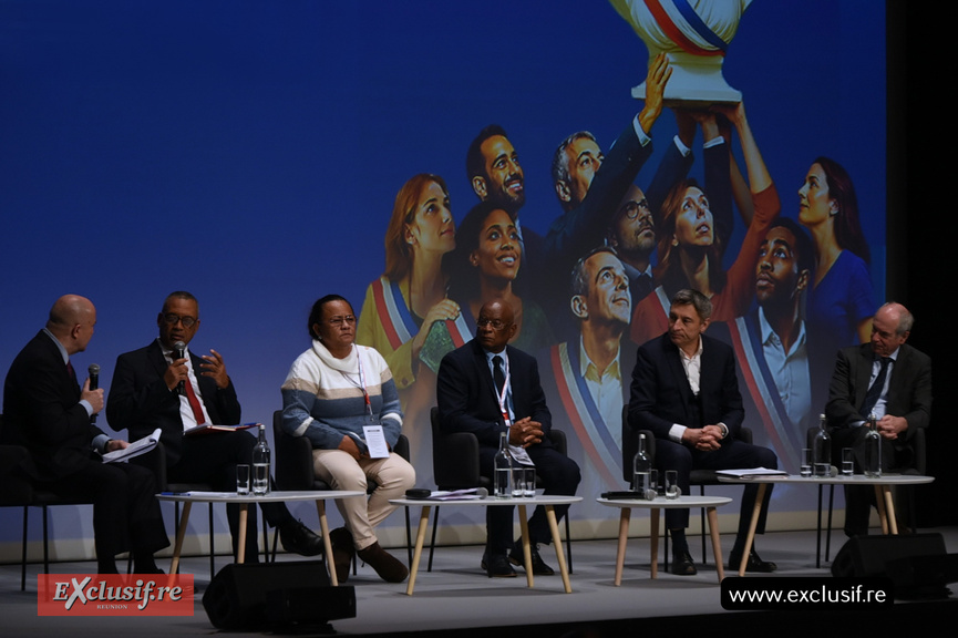 En blanc, Yseult Butcher, maire de Hao En blanc, Yseult Butcher, maire de Hao