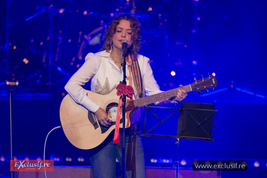 Jeane Manson en concert au Téat Plein Air de Saint-Gilles: photos