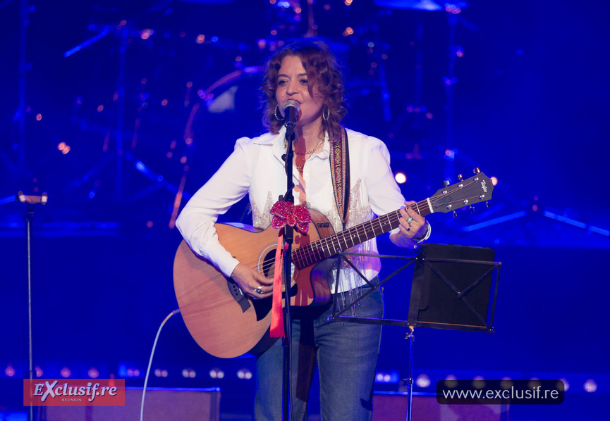 Jeane Manson en concert au Téat Plein Air de Saint-Gilles: photos Jeane Manson en concert au Téat Plein Air de Saint-Gilles: photos