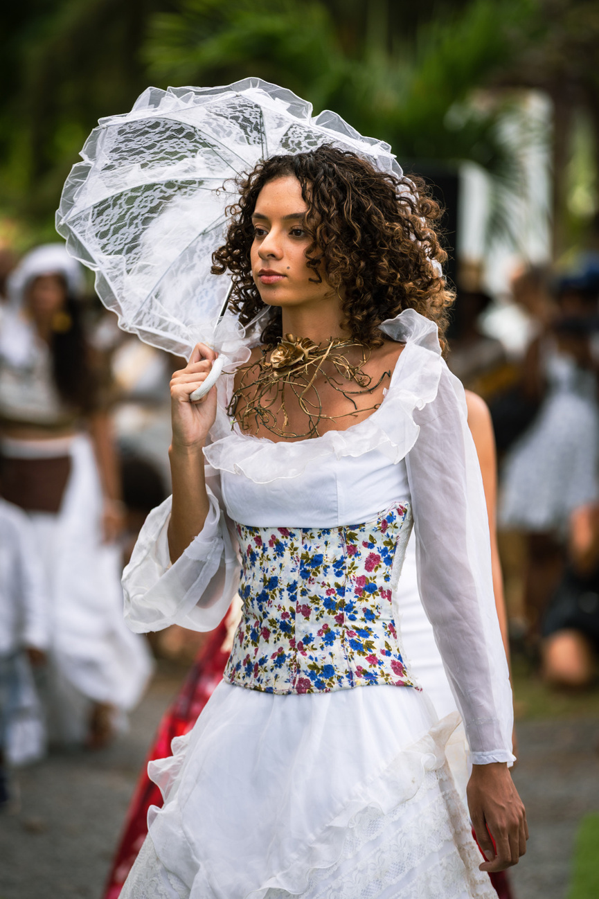 Le 20 désanm l fé réyone Sin Pol! (le 20 décembre fait rayonner Saint-Paul) Le 20 désanm l fé réyone Sin Pol! (le 20 décembre fait rayonner Saint-Paul)