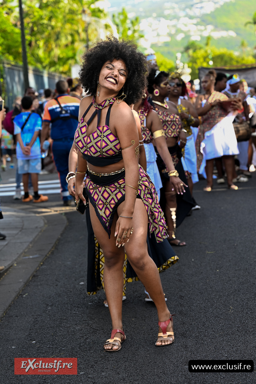 Défilé du 20 décembre 2026 à Saint-Denis: photos Défilé du 20 décembre 2026 à Saint-Denis: photos