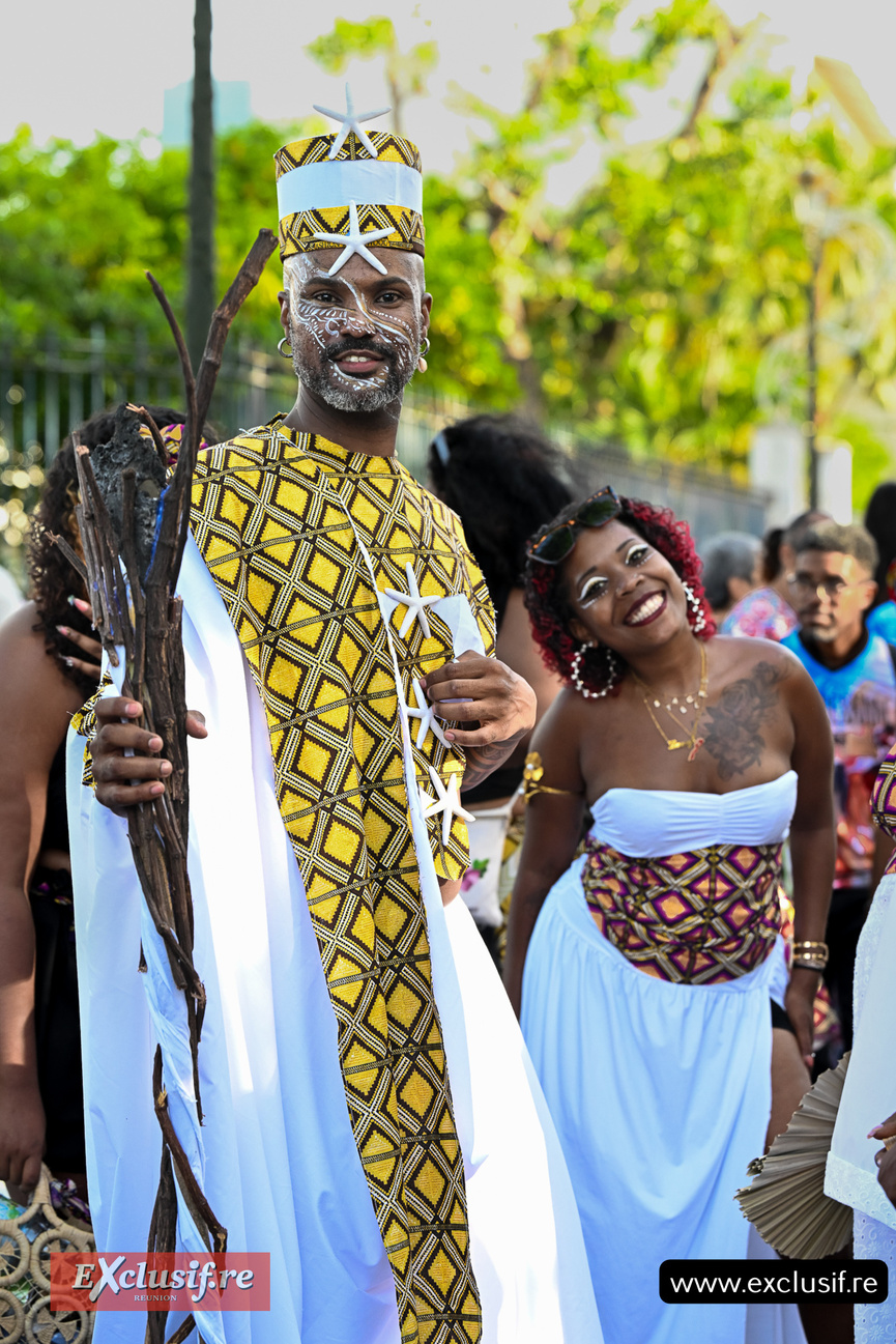 Défilé du 20 décembre 2026 à Saint-Denis: photos Défilé du 20 décembre 2026 à Saint-Denis: photos