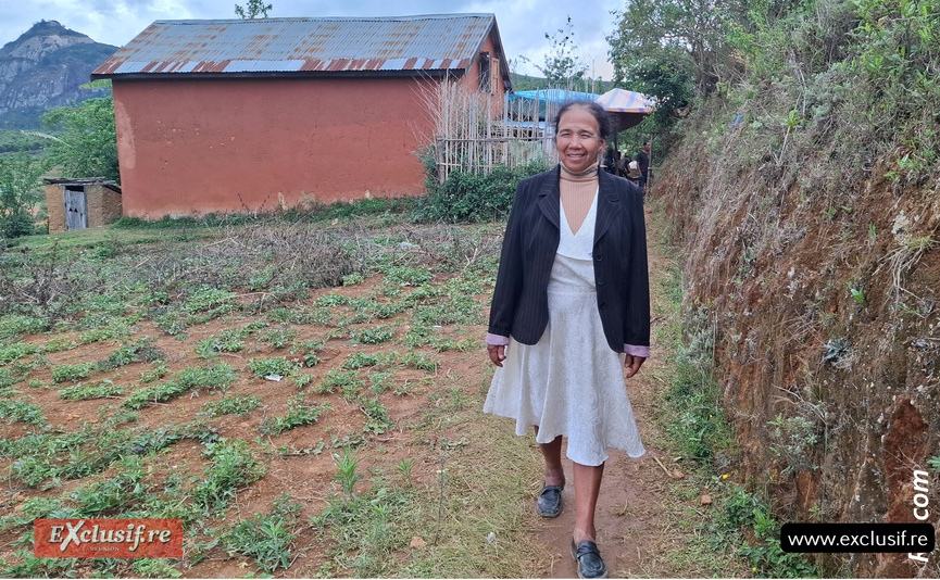 Chantale a hélas perdu son fils la veille de la course, alors qu'il devait y prendre part. Chantale a hélas perdu son fils la veille de la course, alors qu'il devait y prendre part.