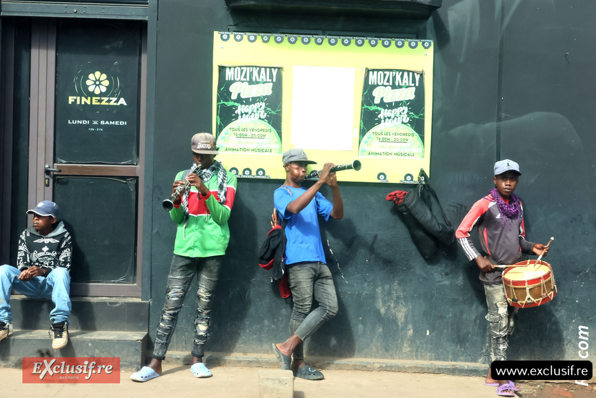 Les coureurs passent, la musique continue