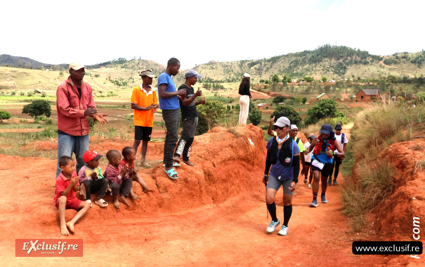 On a déroulé le « tapis rouge » pour les participants On a déroulé le « tapis rouge » pour les participants