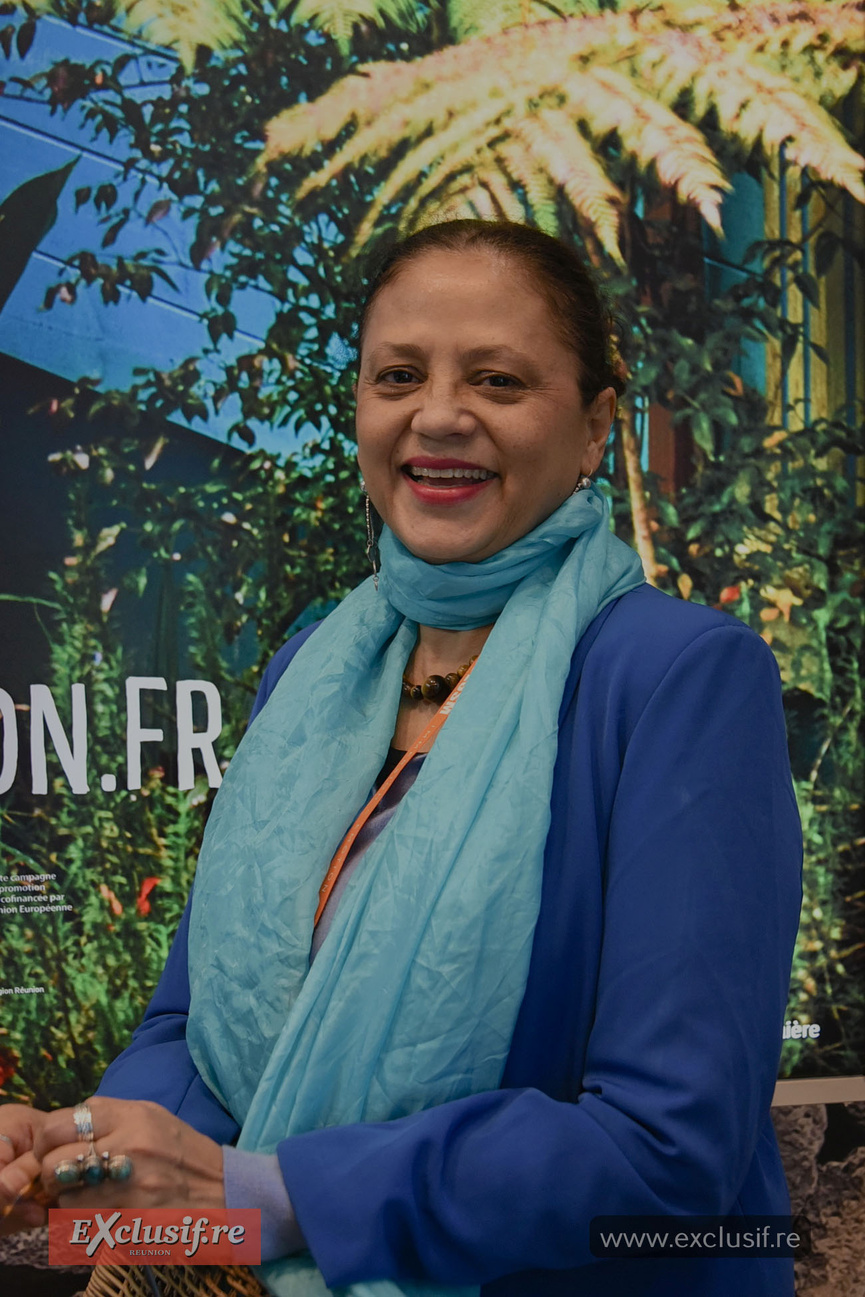 Pascale Boyer toujours tout sourire... Pascale Boyer toujours tout sourire...