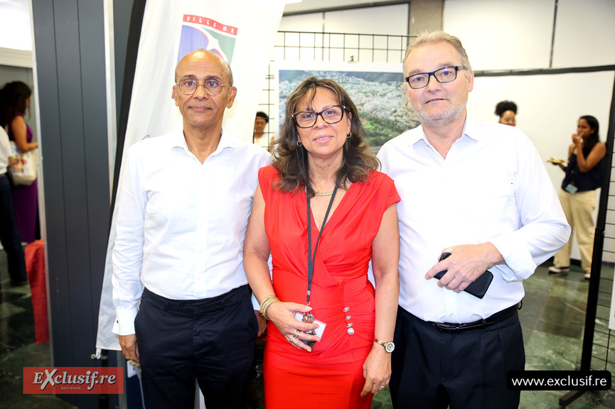 Philippe Naillet avec Martine Maillot et Pascal Goyard, du service Protocole mairie de Saint-Denis