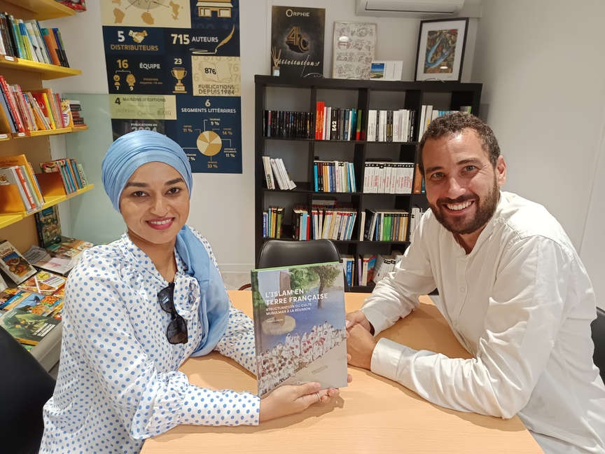 Le livre a été édité par les Editions Orphie Le livre a été édité par les Editions Orphie